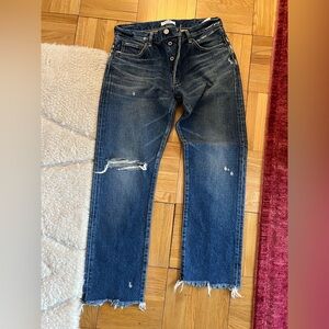Moussy distressed straight leg jeans size 31